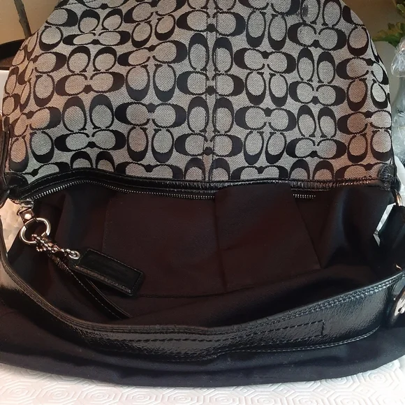 Coach purses - Picture 3 of 16